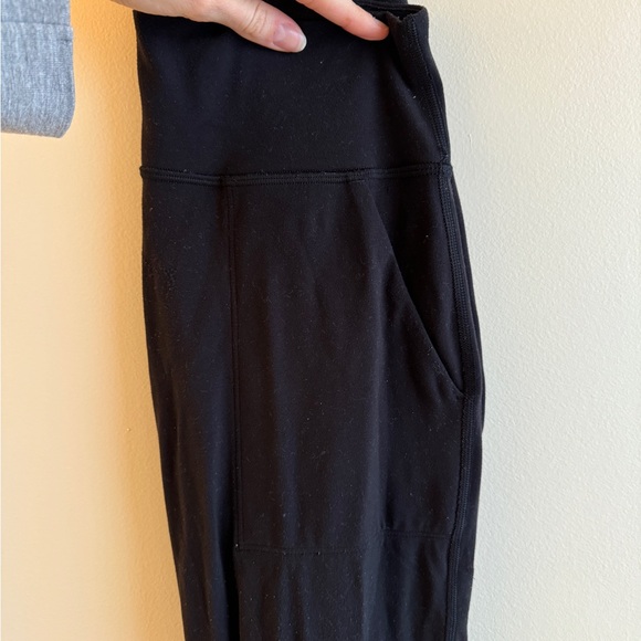 Lululemon Align Joggers - Picture 2 of 5